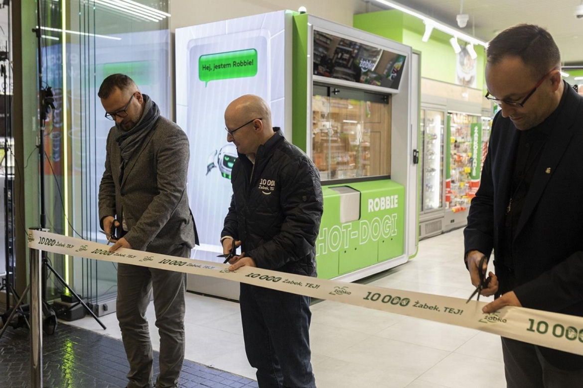 Żabka pobiła absolutny rekord! Biedronka i Lidl mogą tylko zazdrościć