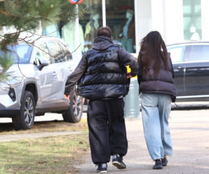 Michał Koterski z dziewczyną na spacerze