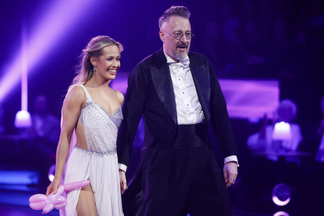 Tak na początku kariery wyglądał Piotr Kędzierski. Dziś trudno go rozpoznać na starych zdjęciach