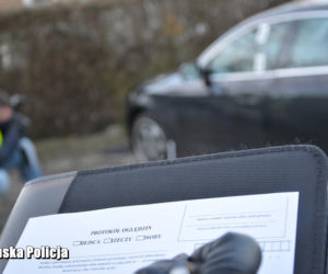 Skradzione Audi A5 odzyskane, podejrzany 23-latek w kajdankach