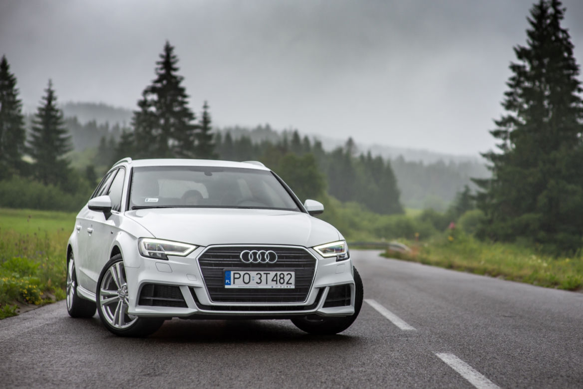 Audi A3 Sportback lifting 2016