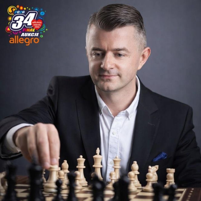 WNoPiB dla WOŚP 2026: Ekscytujące przedmioty na aukcjach. Autografy Zbigniewa Bońka, Natalii Bukowieckiej i profesora Antoniego Dudka