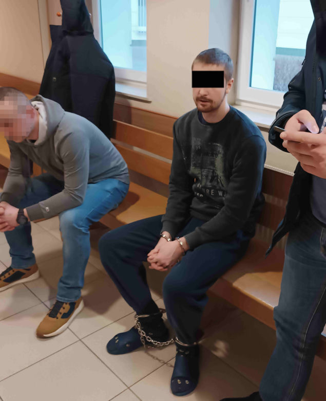 Makabra pod Sokołowem Podlaskim. Wnuczek zatłukł dziadka popielniczką!
