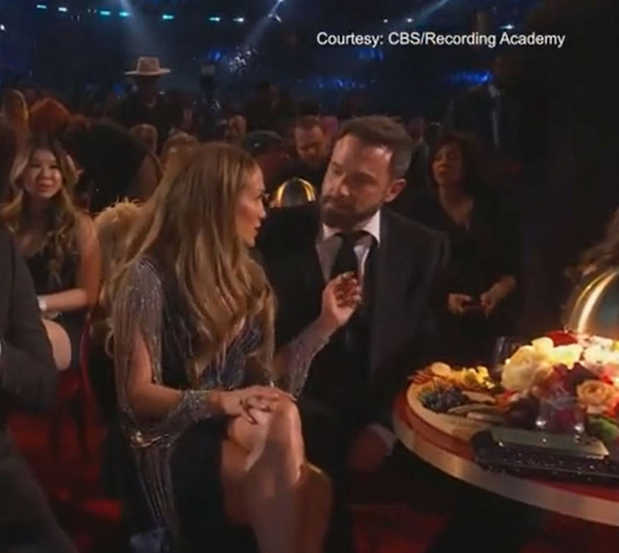 Affleck i j lo klocą sie na grammys i jakies ich inne foty Kryzys w małżeństwie J Lo i Afflecka?! Awantura przed kamerami!