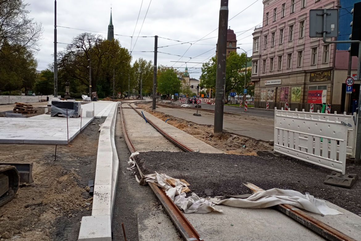 Przebudowa placu Zwycięstwa. Duże zmiany w kursowaniu tramwajów