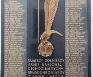 Cichociemny Stefan Jasieński i tajemnicze rysunki z celi śmierci w  KL Auschwitz- Birkenau