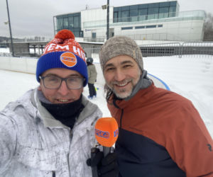 Lodowisko w Centrum Rekreacyjno-Sportowym Ukiel