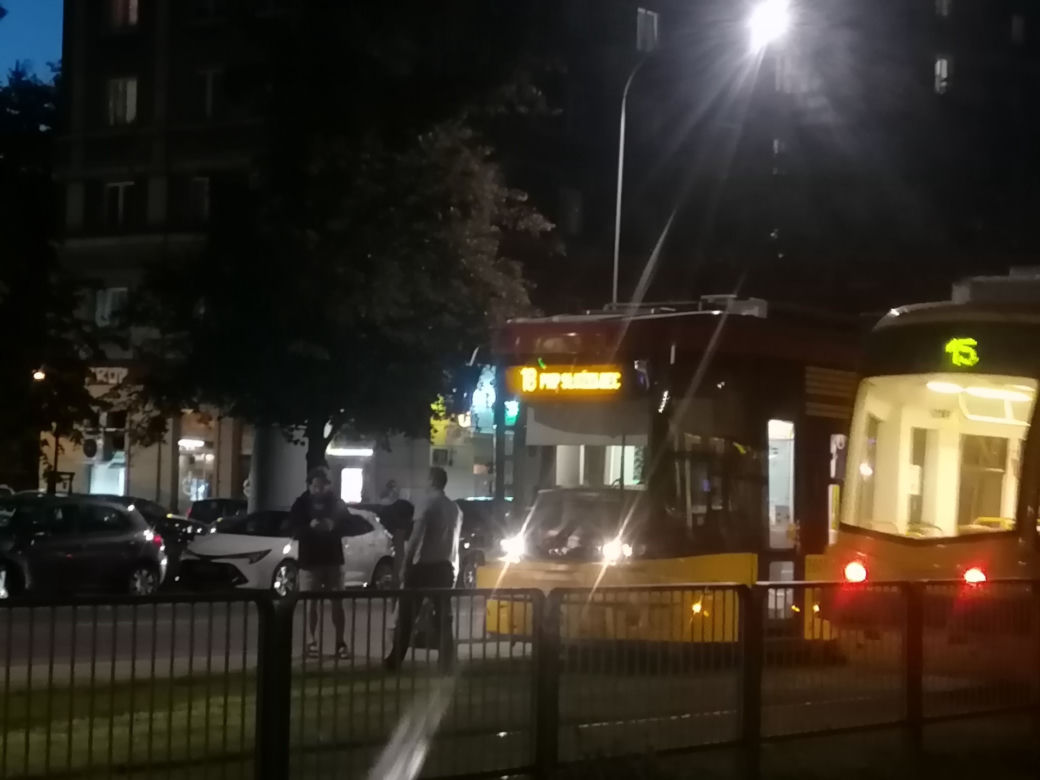 Pijak wpadł pod tramwaj 