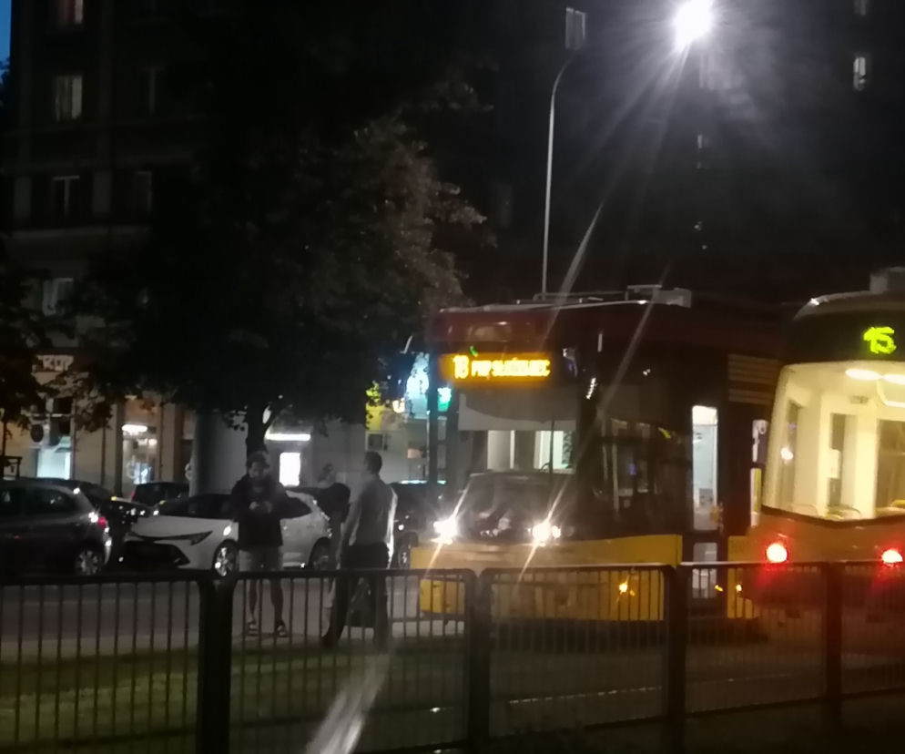 Pijak wpadł pod tramwaj 