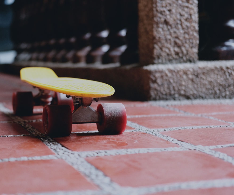 Rzeszów: 13 i 15-latek sprawcami napaści w skateparku