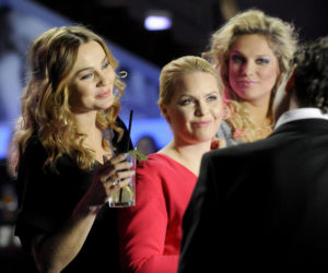 PRZYJACIÓŁKI 2 sezon odc. 25. Anka (Magdalena Stużyńska), Patrycja (Joanna Liszowska), Inga (Małgorzata Socha)