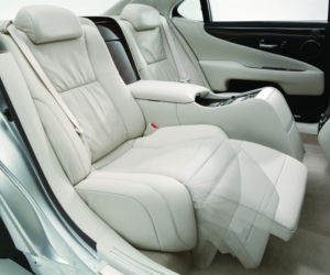 Lexus LS 600h