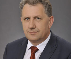 Poseł PiS w opałach. Ściga go prokuratura! W tle budowa strzelnicy i wielkie pieniądze