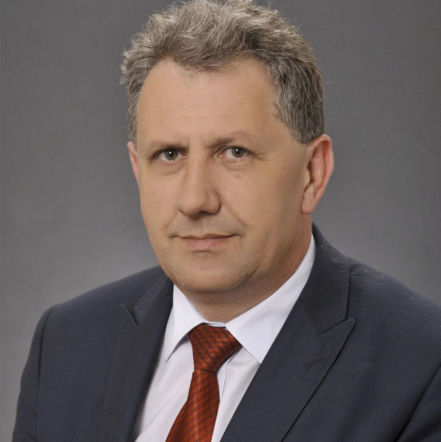 Poseł PiS w opałach. Ściga go prokuratura! W tle budowa strzelnicy i wielkie pieniąd…