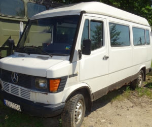 Mikrobus Mercedes Benz 310, rok produkcji 1993