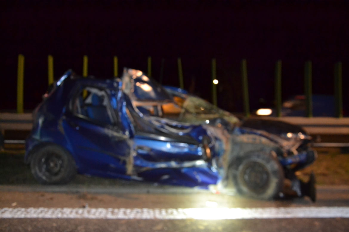 Tragiczny wypadek na autostradzie A4 w Bobrownikiach Wielkich! Pasażer wypadł z auta i zginął [ZDJĘCIA]