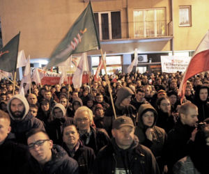 Manifestacje pod siedzibą PKW
