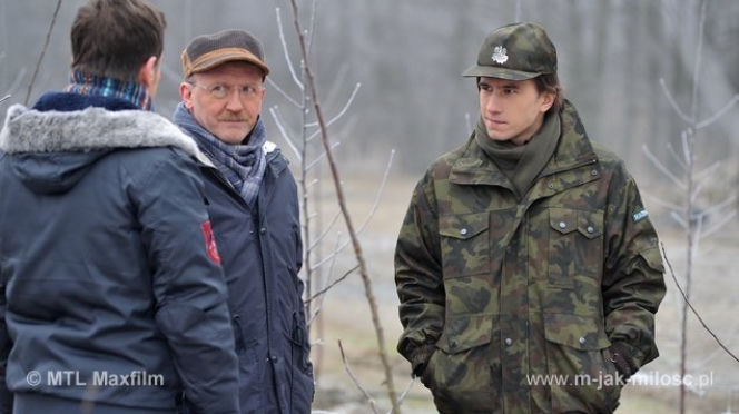 M jak miłość odc. 1142. Franek (Piotr Nerlewski), Marek (Kacper Kuszewski), Jerzy Kolęda (Artur Barciś)