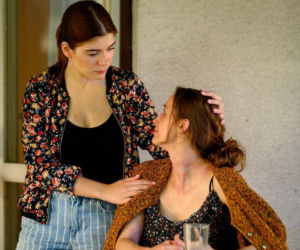 Barwy szczęścia, odcinek 2190. Agata (Natalia Zambrzycka), Wera (Magdalena Walkiewicz)