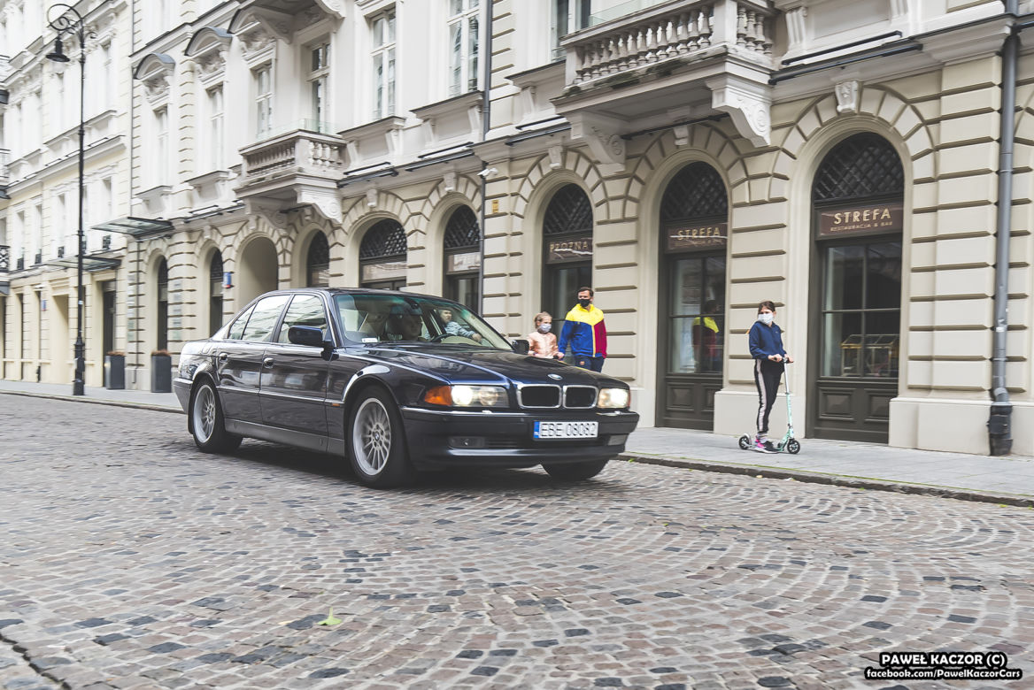 Youngtimer Warsaw fotoSPOT 2020 vol.1