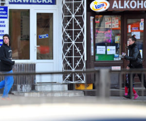 Panna z dzieckiem usidliła Królikowskiego