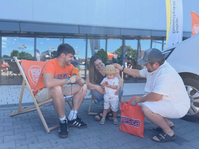 Pojazdy wszech czasów i klimat PRL-u! Ekipa ESKA Summer City wpadła do Oławy