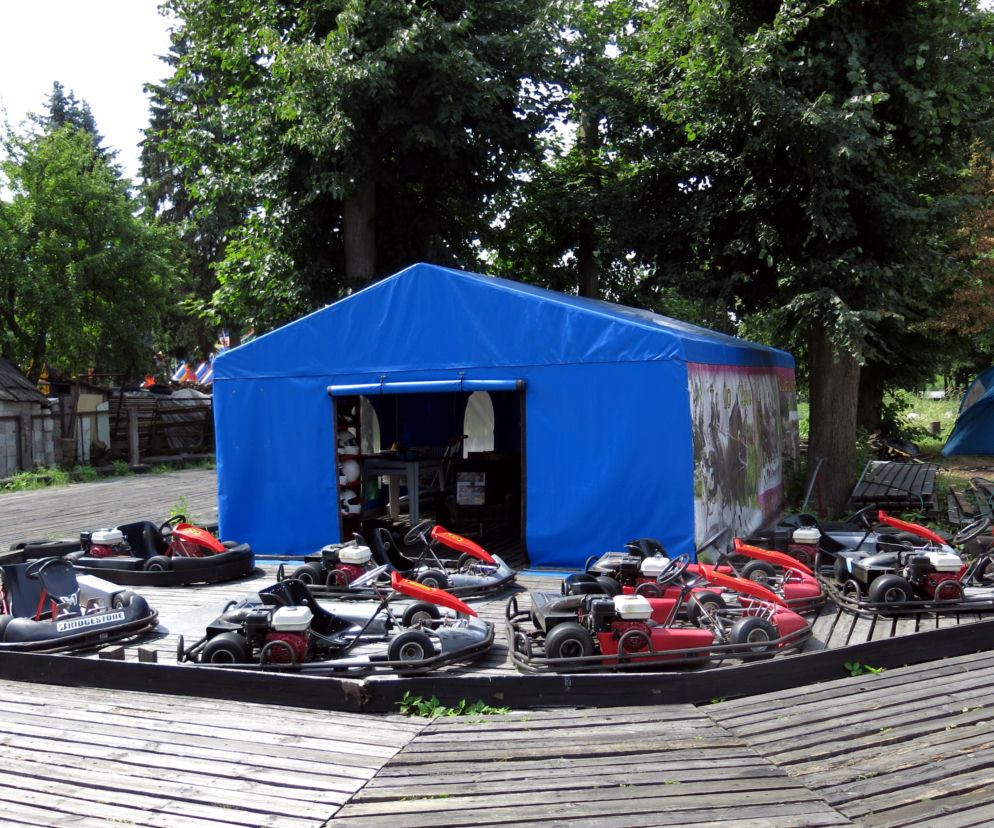 GOKART OSKALPOWAŁ DZIEWCZYNĘ.