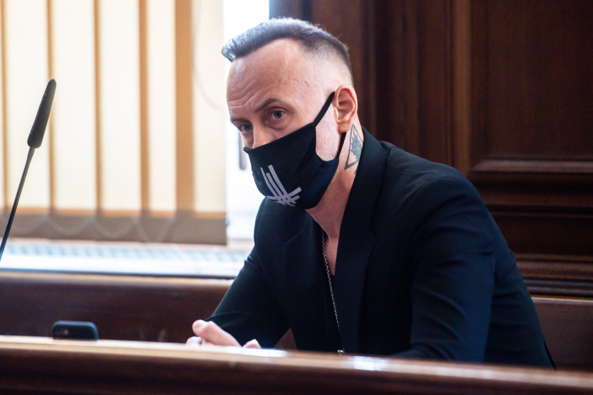 Adam Nergal Darski w sądzie
