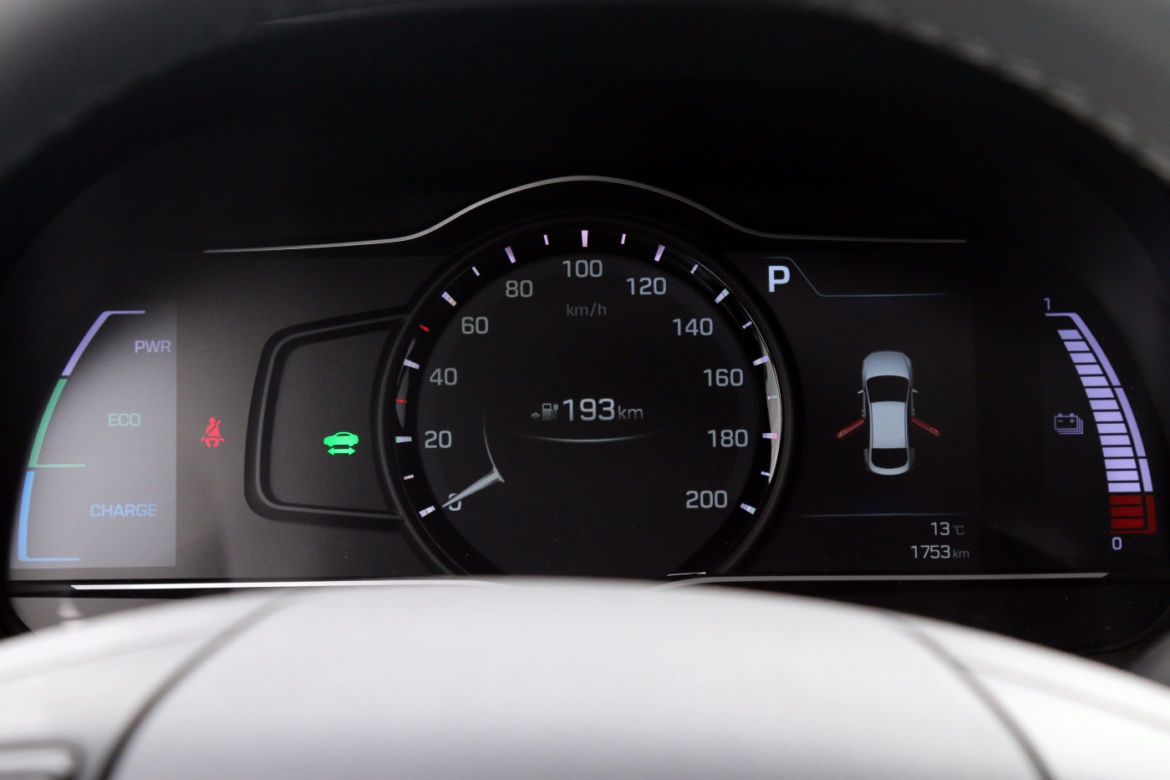 Hyundai Ioniq Hybrid