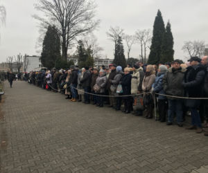 Kondukt pogrzebowy , Ślązacy żegnają Kazimierza Kutza. 