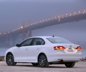 Volkswagen Jetta Trendline sedan, model 2011