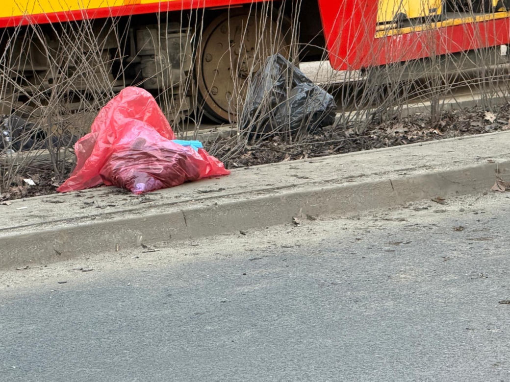 Warszawa. Potrącenie pieszego na torowisku