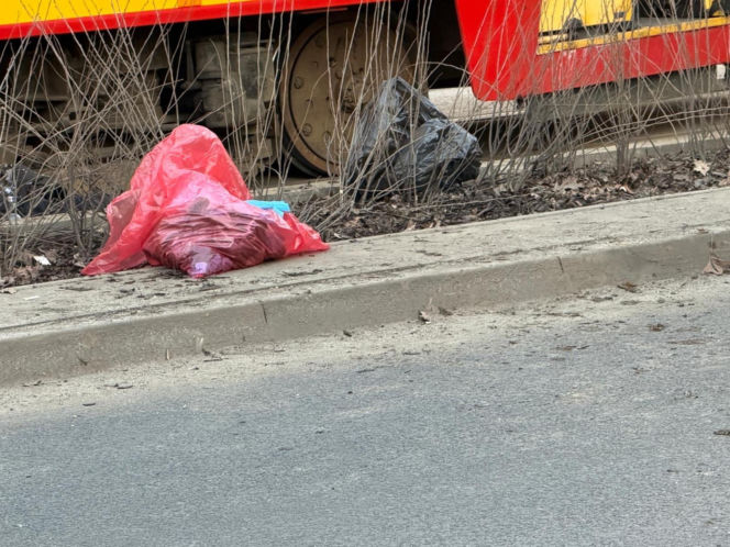 Warszawa. Potrącenie pieszego na torowisku