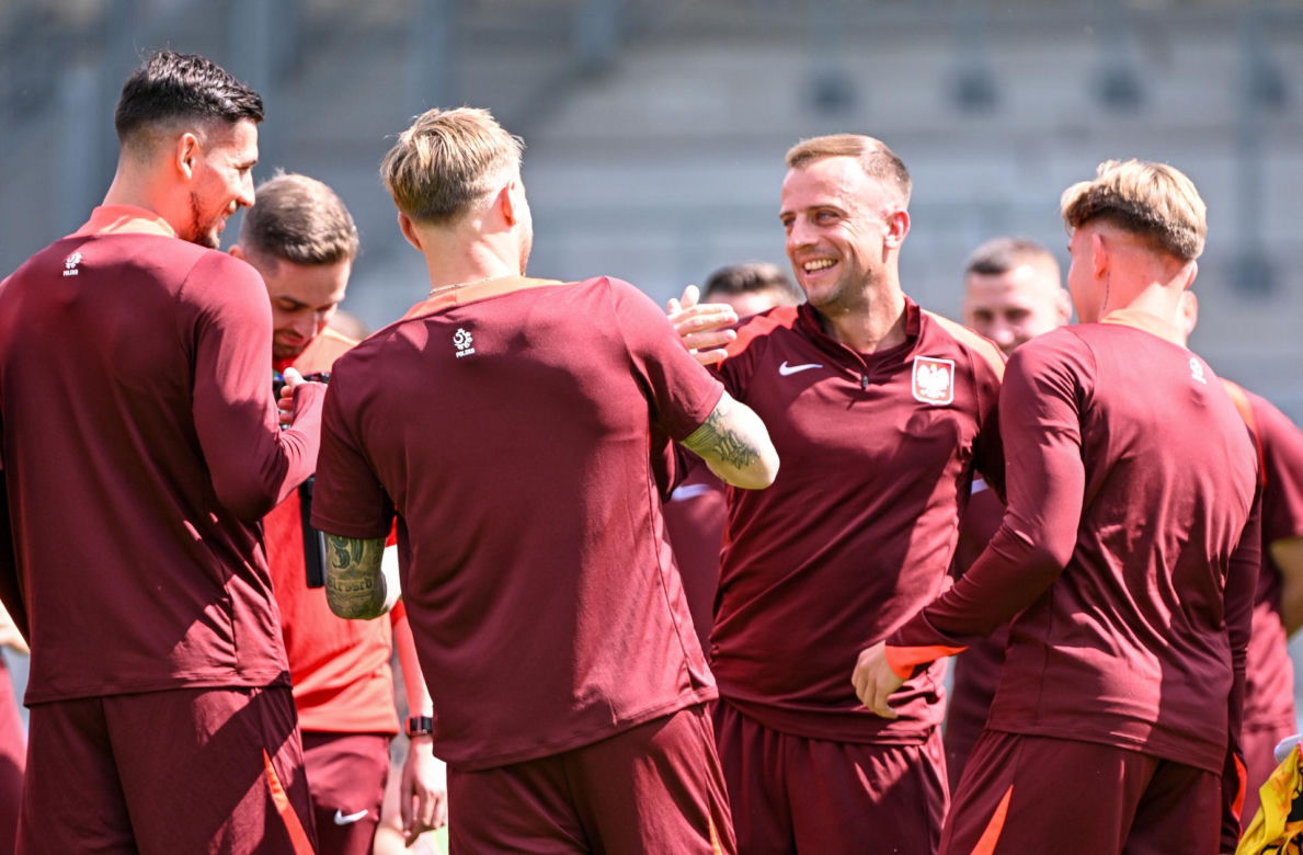 Kamil Grosicki żegna się i dziękuje kolegom z reprezentacji