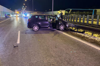 Poważny wypadek na S7, blokada drogi. Policja podała nowe informacje