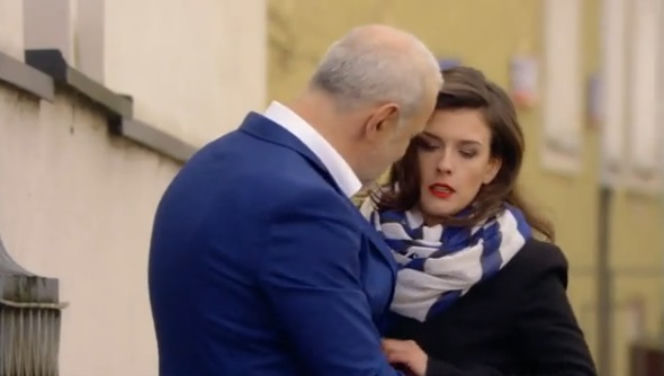O mnie się nie martw 2 sezon odc. 13. Magda Gadomska (Anna Terpiłowska), Marek Kaszuba (Krzysztof Stelmaszyk)