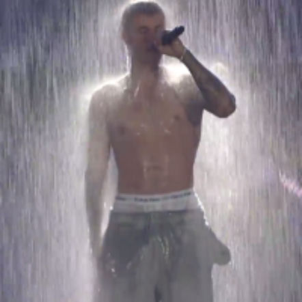 Justin Bieber w Krakowie: ściana deszczu podczas spektakularnego show! – informacje, premiery teledysków – ESKA.pl