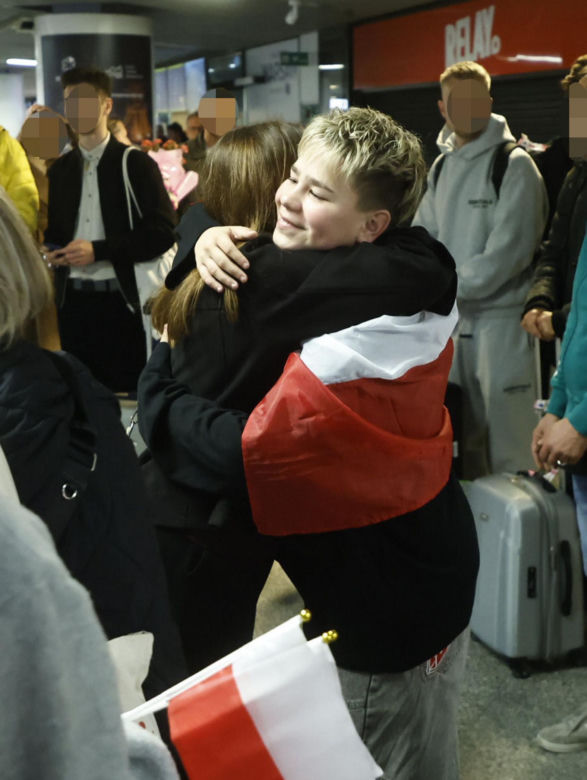 Wiktor Sas wrócił z Eurowizji Junior 2026. Tak witali go na lotnisku