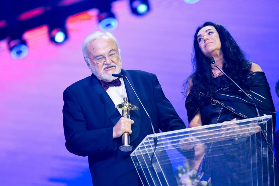 Wypadek za kulisami Polsat Hit Festiwal 2026. 80-letni Andrzej Kosmala trafił do szpitala