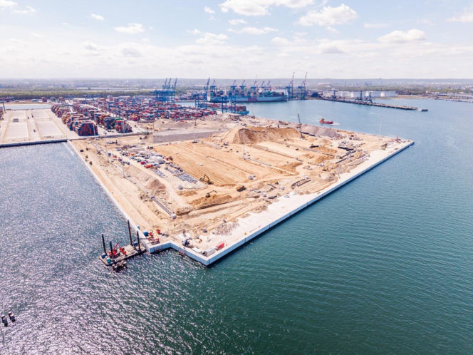 Budowa Terminala T5 Baltic Hub