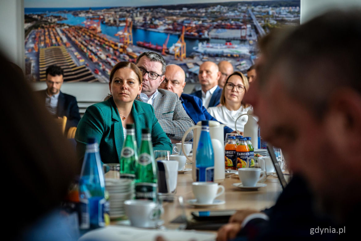 Posiedzenie sejmowej Komisji Infrastruktury w Porcie Gdynia