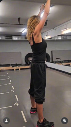 Ale przemiana! Ilona Wrońska wygląda jak Lara Croft. Co za sylwetka!