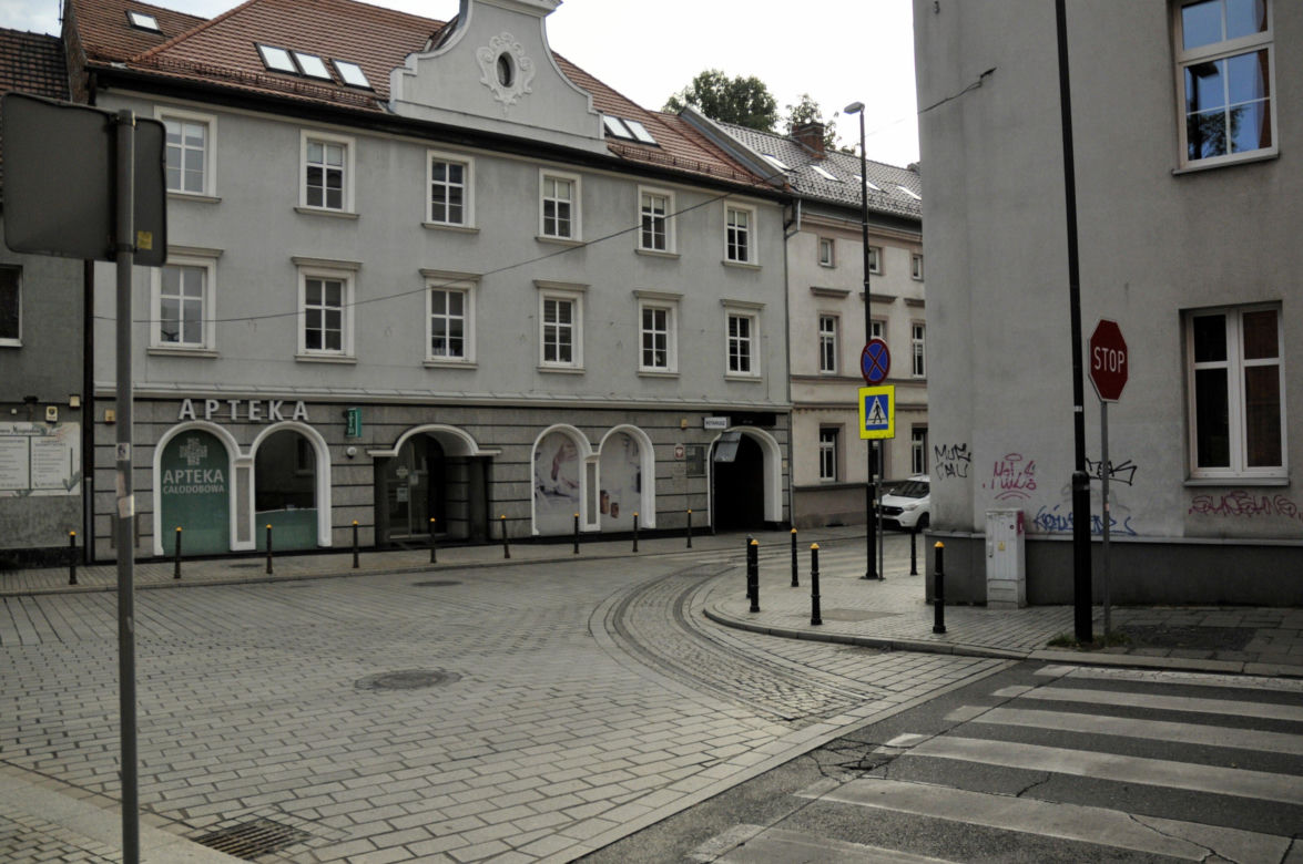 To miasto na Śląsku ma wyjątkowo piękną starówkę. Zachwyca też piastowskim zamkiem