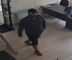 Złodzieje telefonów poszukiwani! Widziałeś ich? Zadzwoń na policję