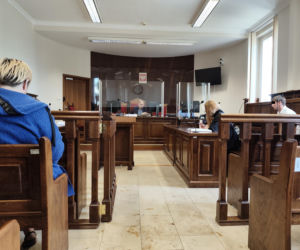 Uwięził i molestował 11-latkę