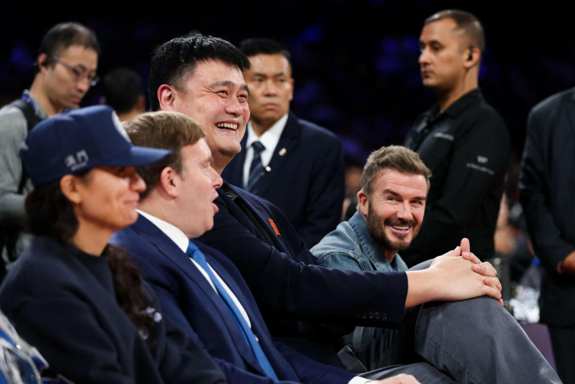 David Beckham na meczu koszykówki w Chinach