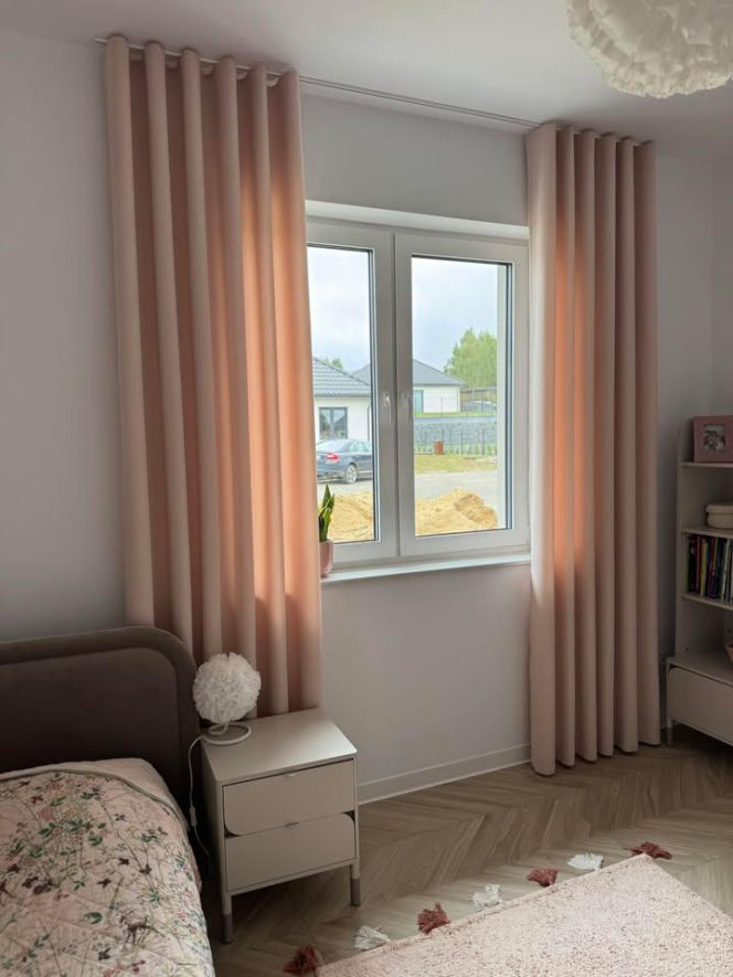 Perfekcyjna aranżacja okna bez wychodzenia z domu. Dlaczego warto zaufać ekspertom Royal Firany?