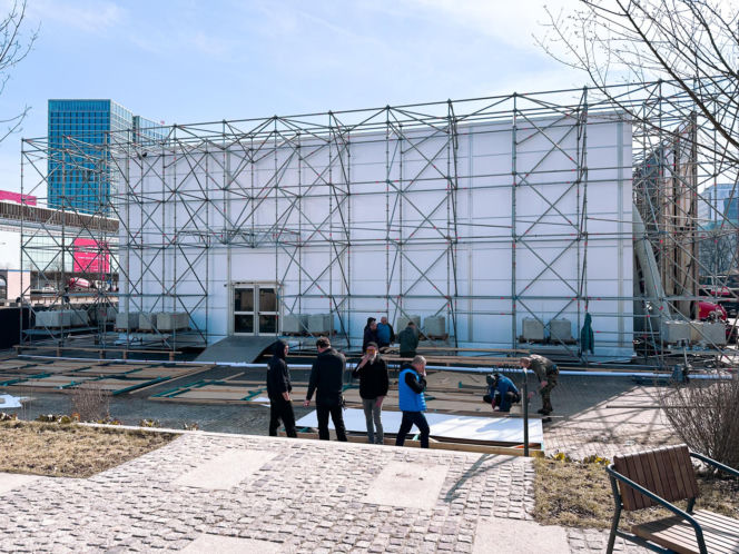 Unboxing Amazon - reklamowy pawilon na Placu Centralnym w Warszawie