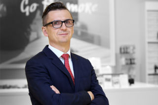 Nasza strategia całkowicie nastawiona jest na klienta. Wywiad z Marcinem Czyczerskim, prezesem zarządu CCC S.A. 