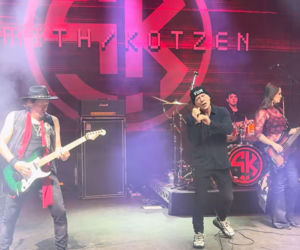 Bruce Dickinson na scenie z duetem Smith/Kotzen! Wykonali legendarny utwór Iron Maiden 